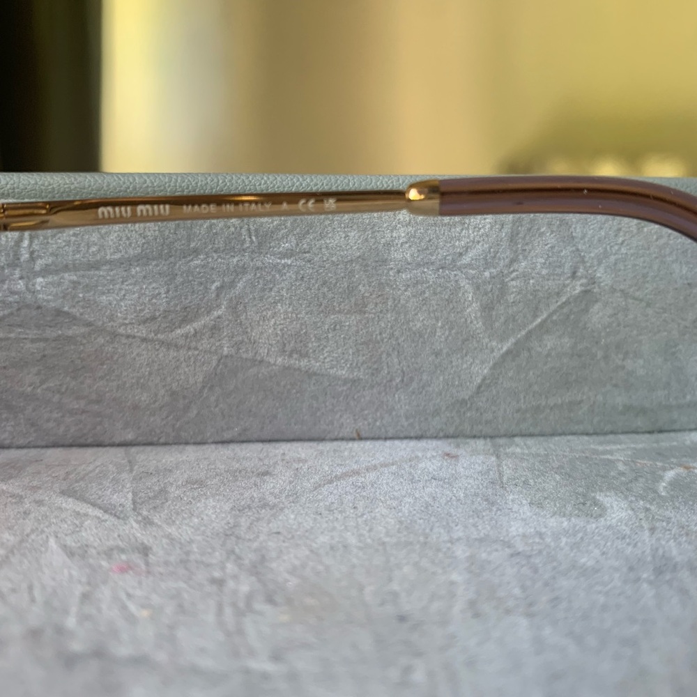 Miu Miu logo sunglasses - Picture 5 of 11